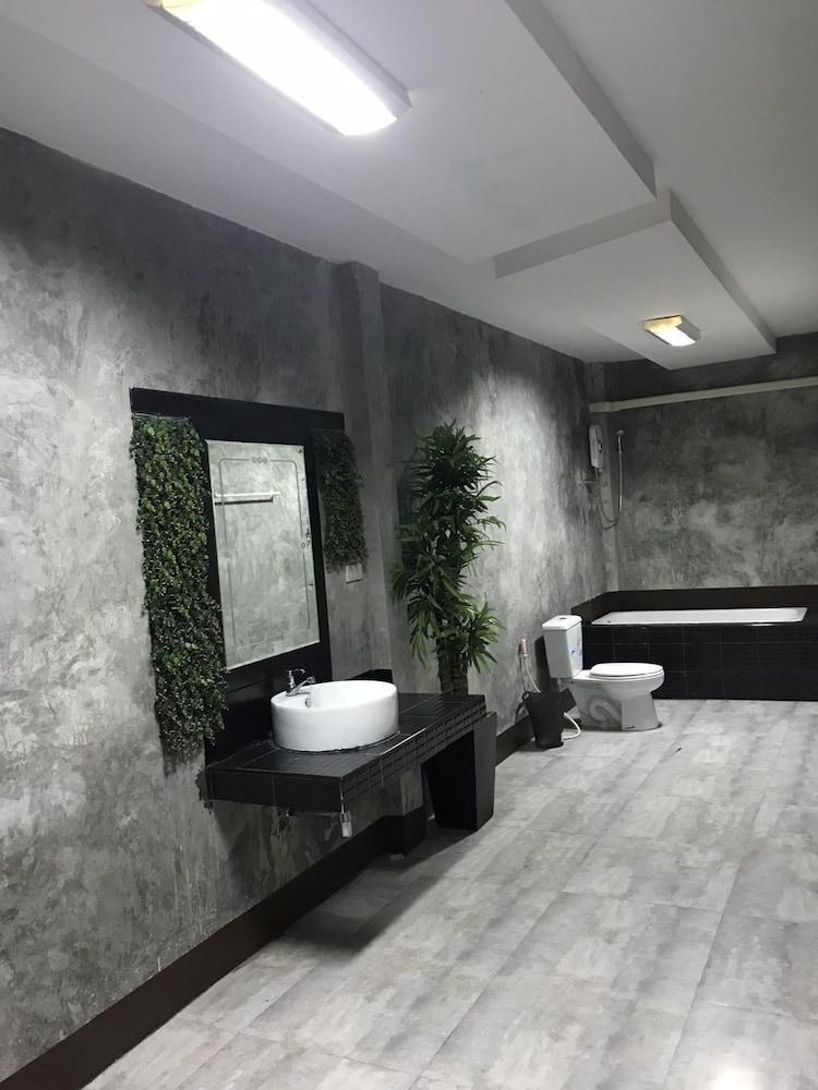 River Nature Hotel Surat Thani Dış mekan fotoğraf